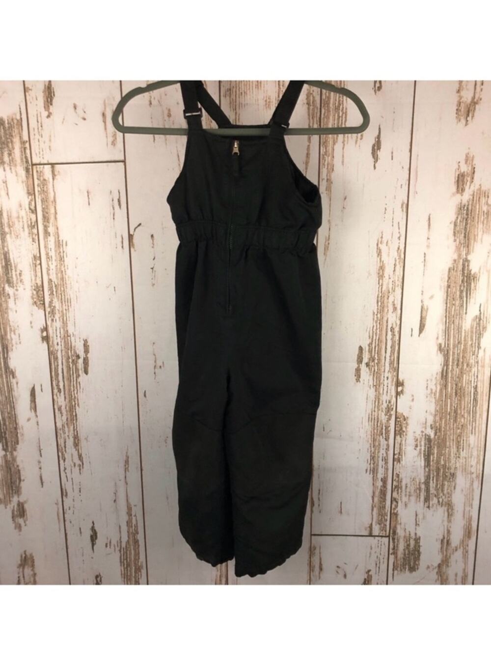 Healthtex Snowbibs, Size 5T. In good used condition!
